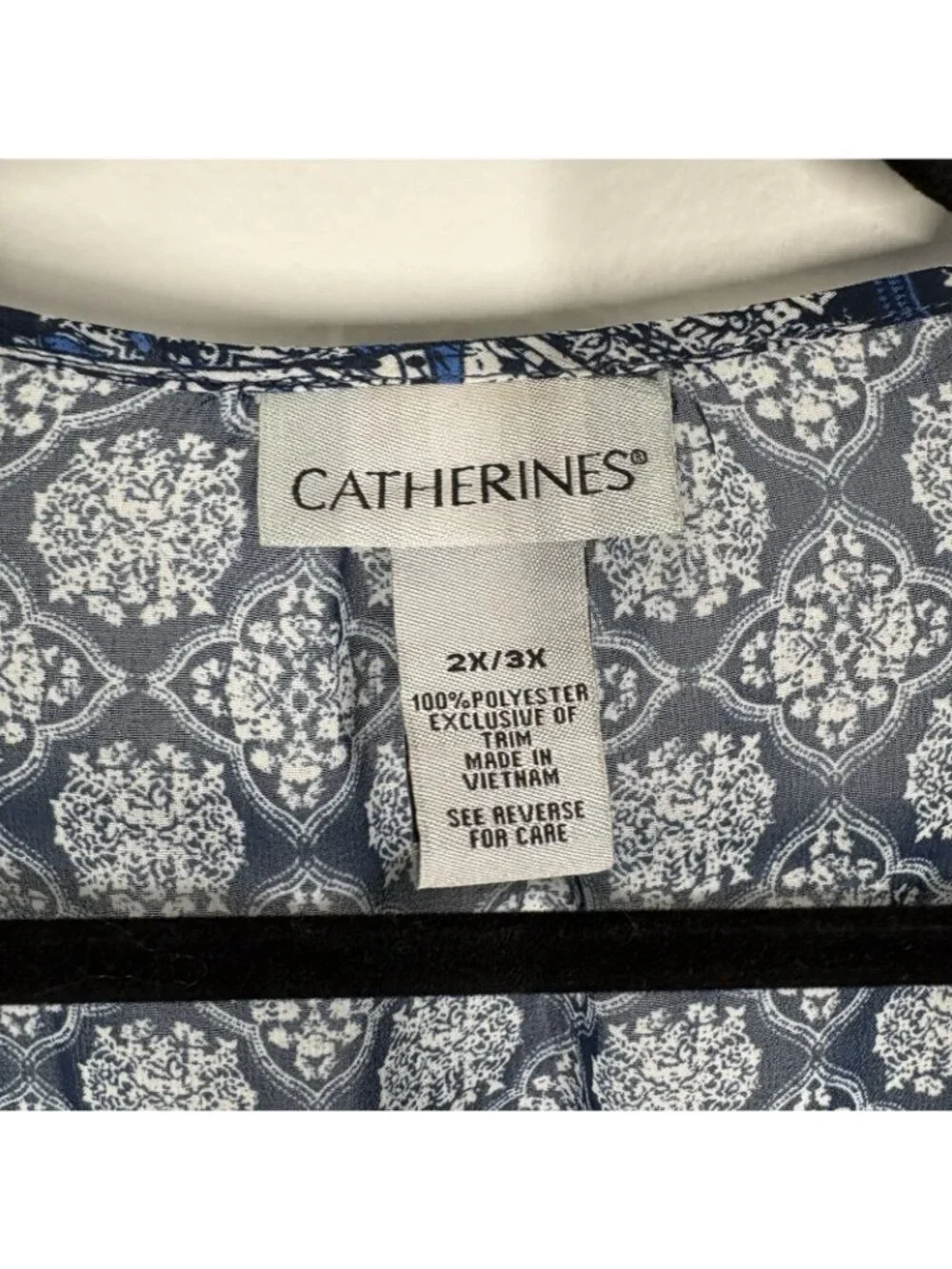 Catherines Women 2X/3X Blue Printed Sheer Boho Crochet Trim Tie Front Kimono - Picture 6 of 8